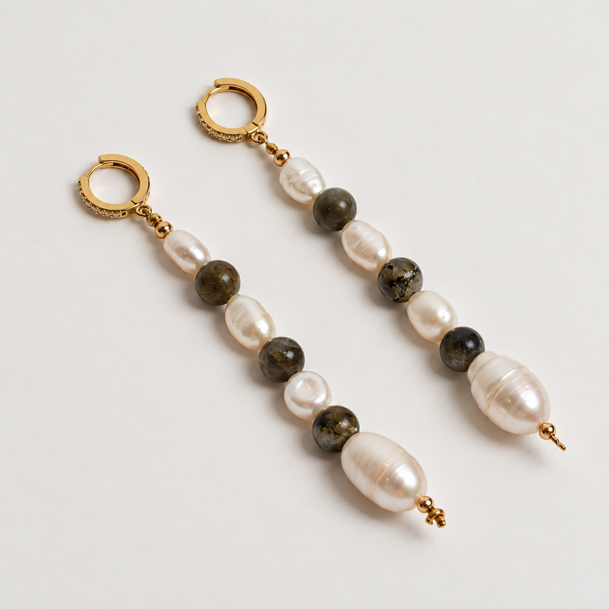 Aretes largos con piedra
