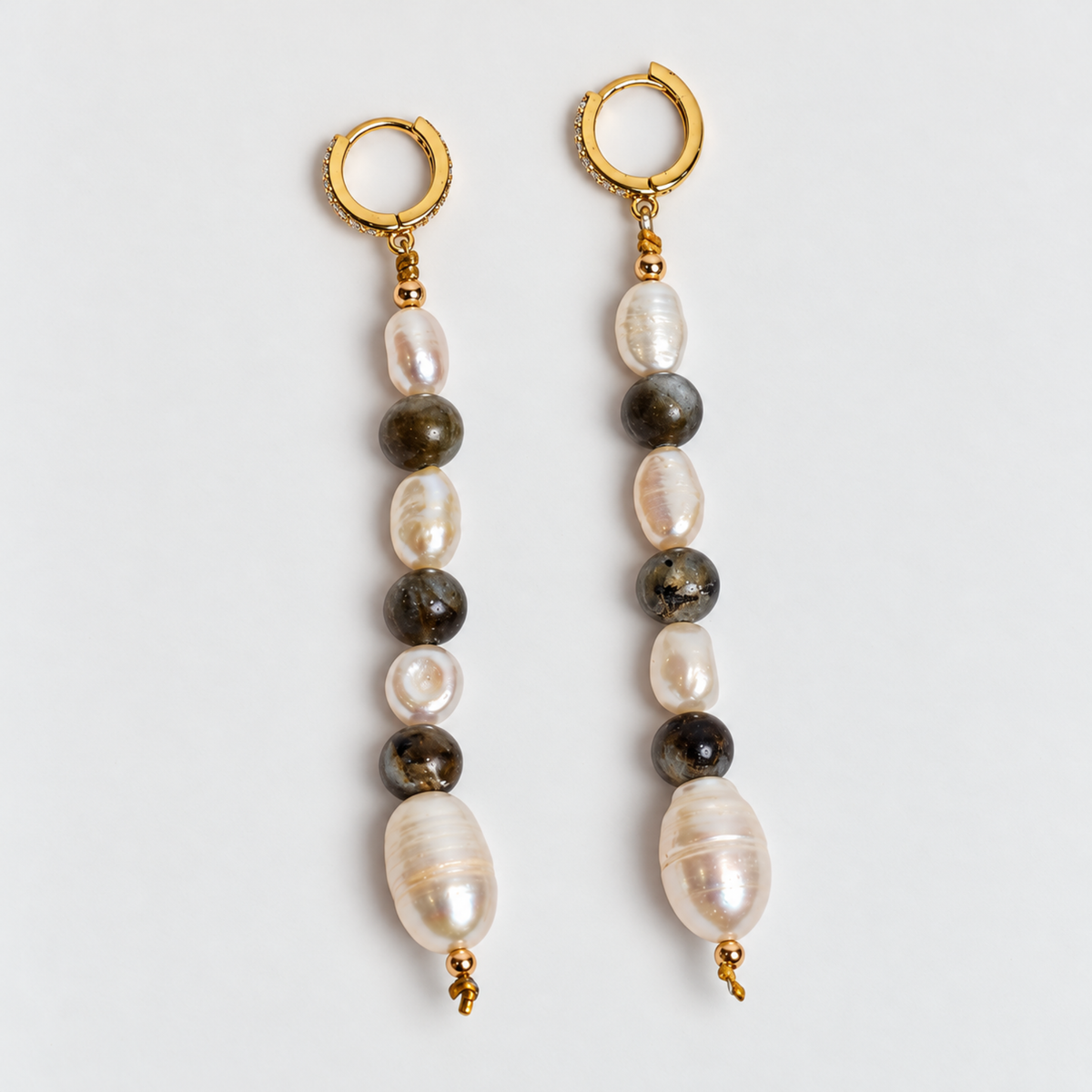 Aretes largos con piedra
