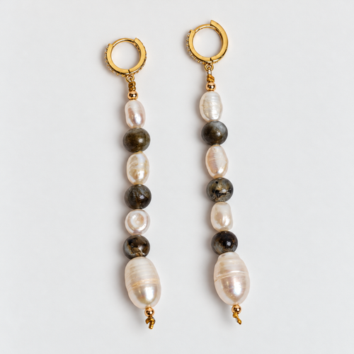 Aretes largos con piedra