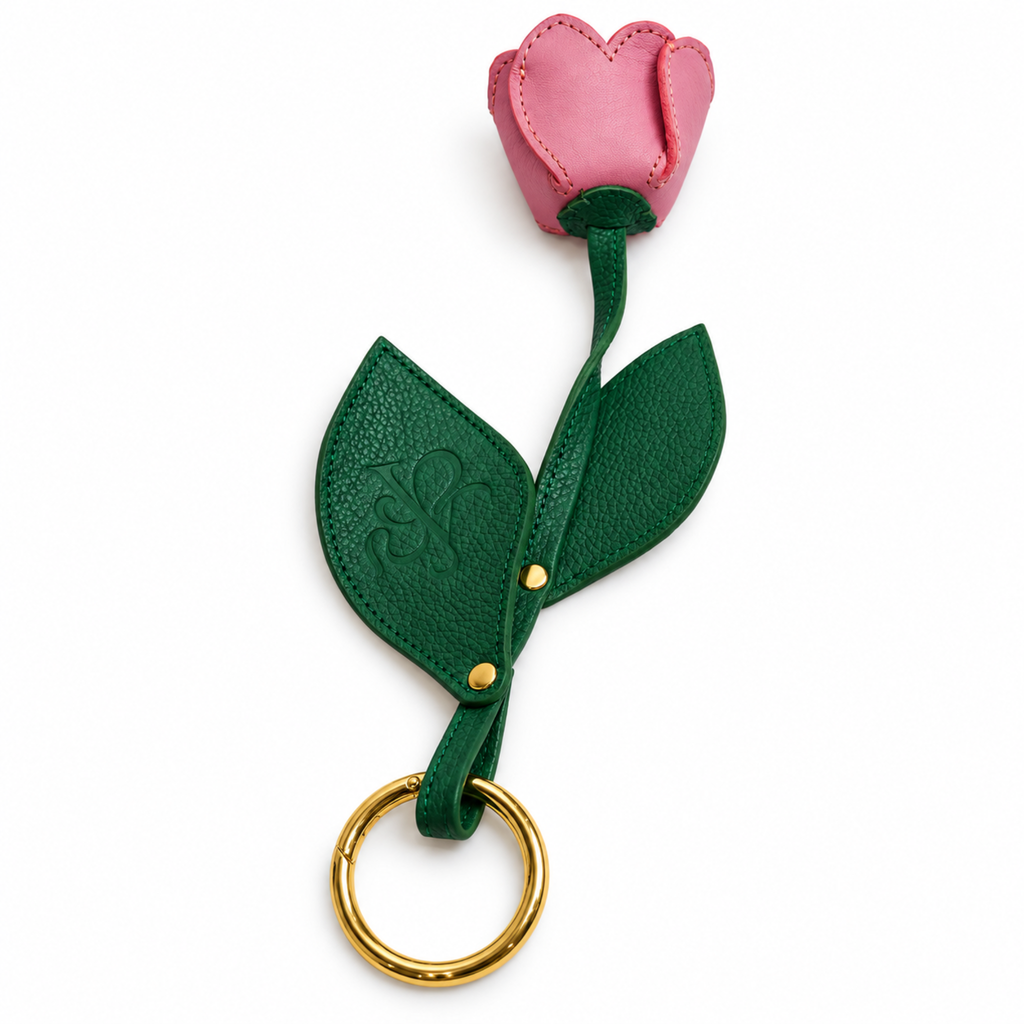 Charm de tulipán con hojas verdes y argolla dorada