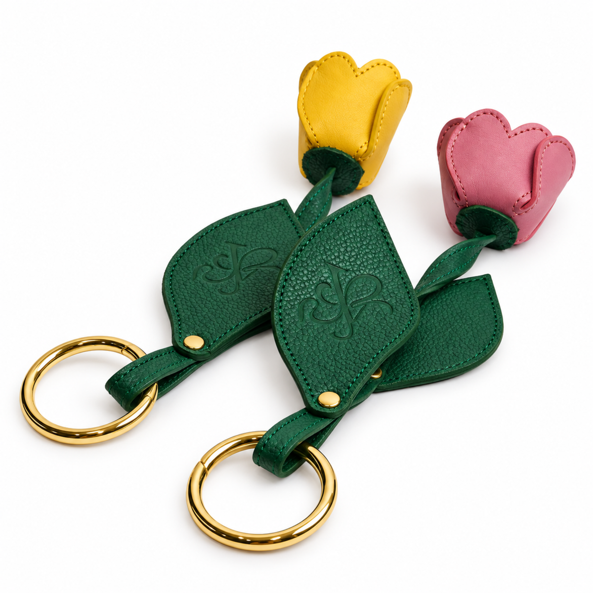 Charm de tulipán con hojas verdes y argolla dorada
